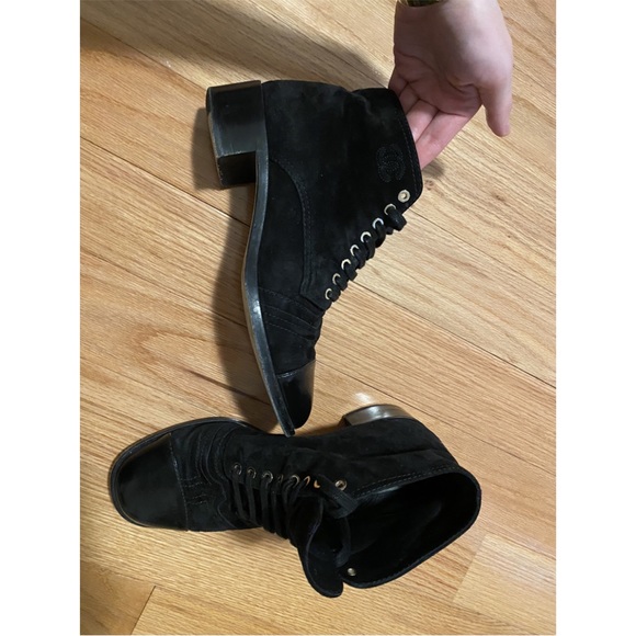 Chanel suede boots - Picture 3 of 8